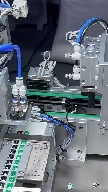 自动贴标机视频